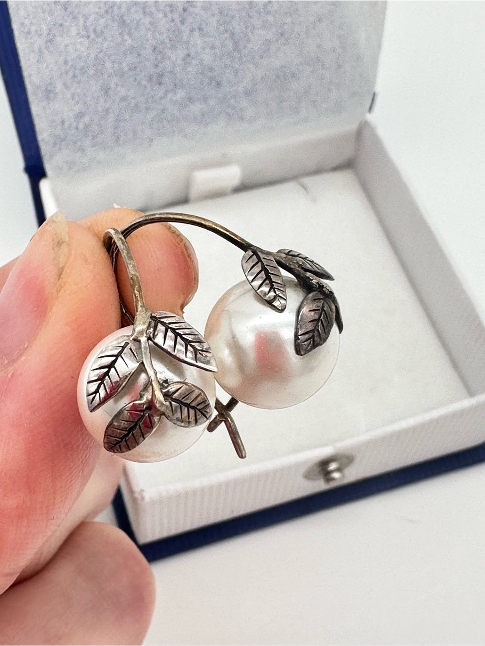 Annika Witt ATI 925 Sterling Silver Faux Pearl Leaf Earrings Vintage